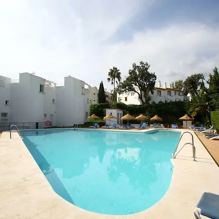Rooftop Villa - Chalet En Cabo Pino Con Vistas Al Mar, Jardines Y Piscina-2